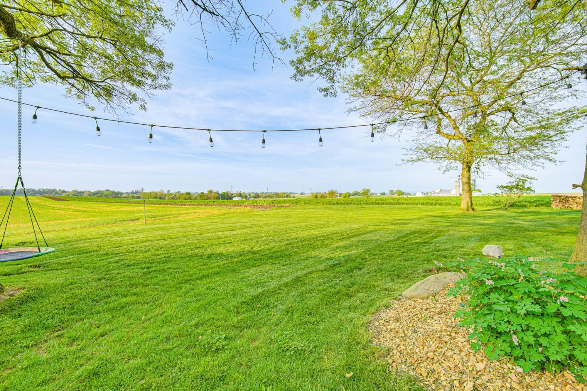 Вілла Sunny Lancaster Gem, 4 Mi To Dutch Wonderland Екстер'єр фото